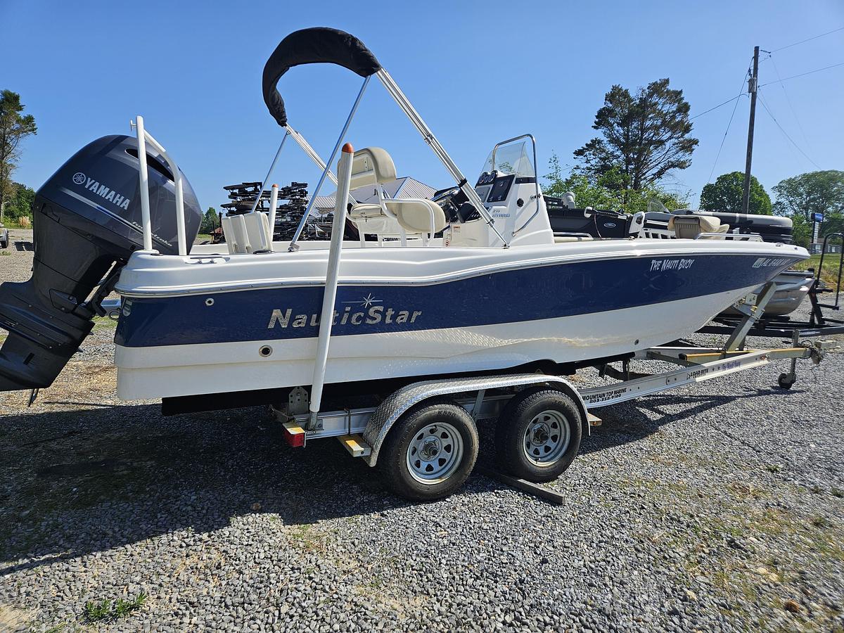Used 2022 Nautic Star 211 Hybrid