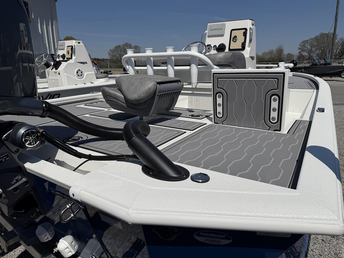 2026 Avid Boats 21FSX