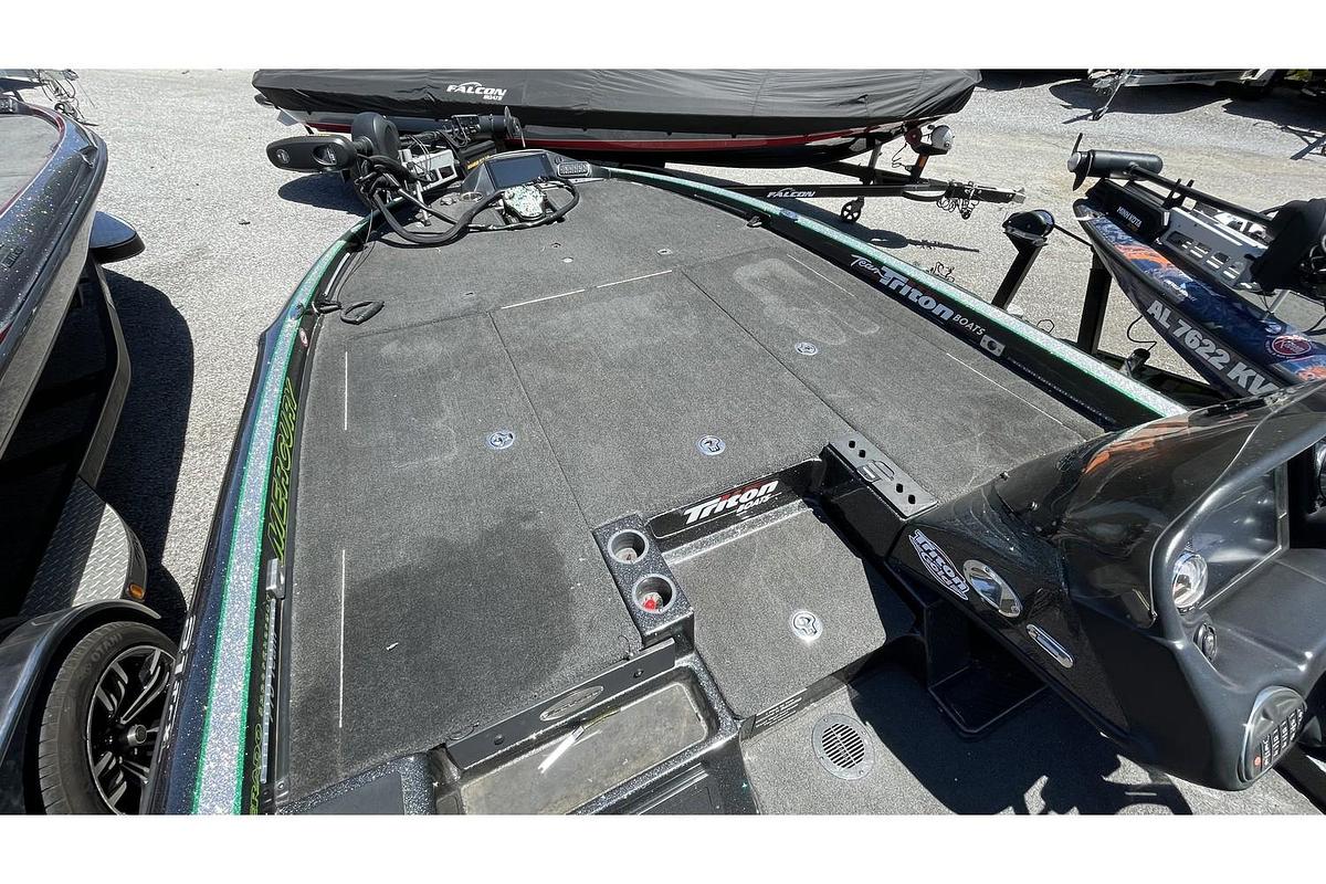 Used 2018 Triton Boats TRX21