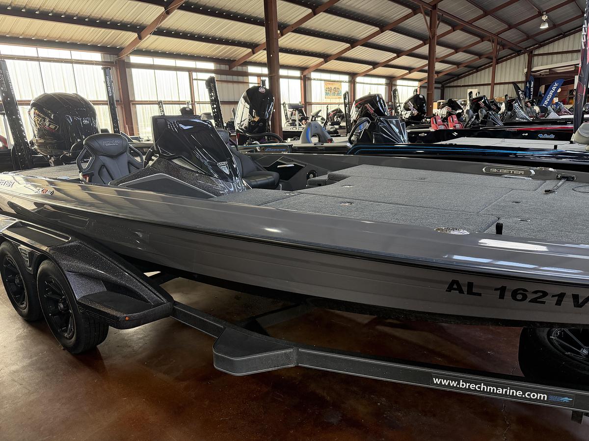 Used 2025 Skeeter FX20LE