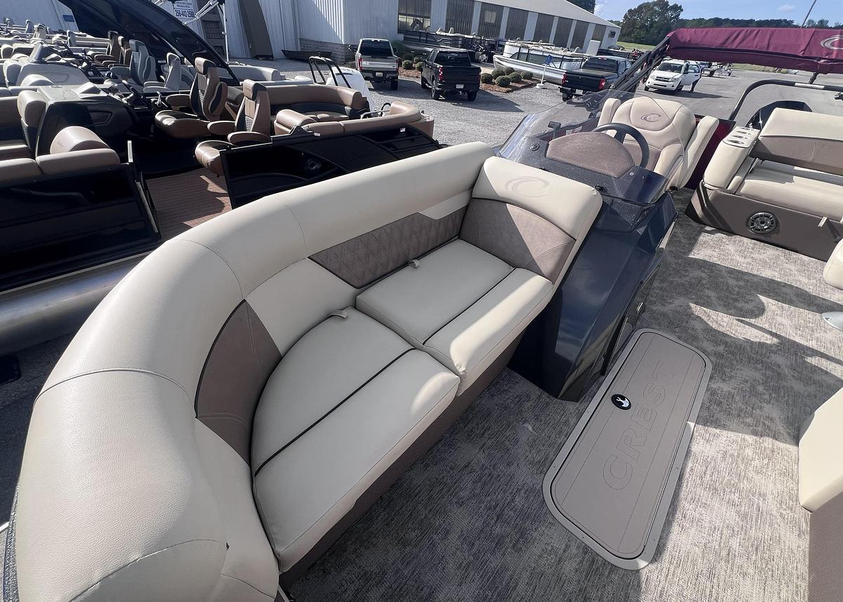 Used 2021 Crest Pontoons 220SLSC DLX CPT