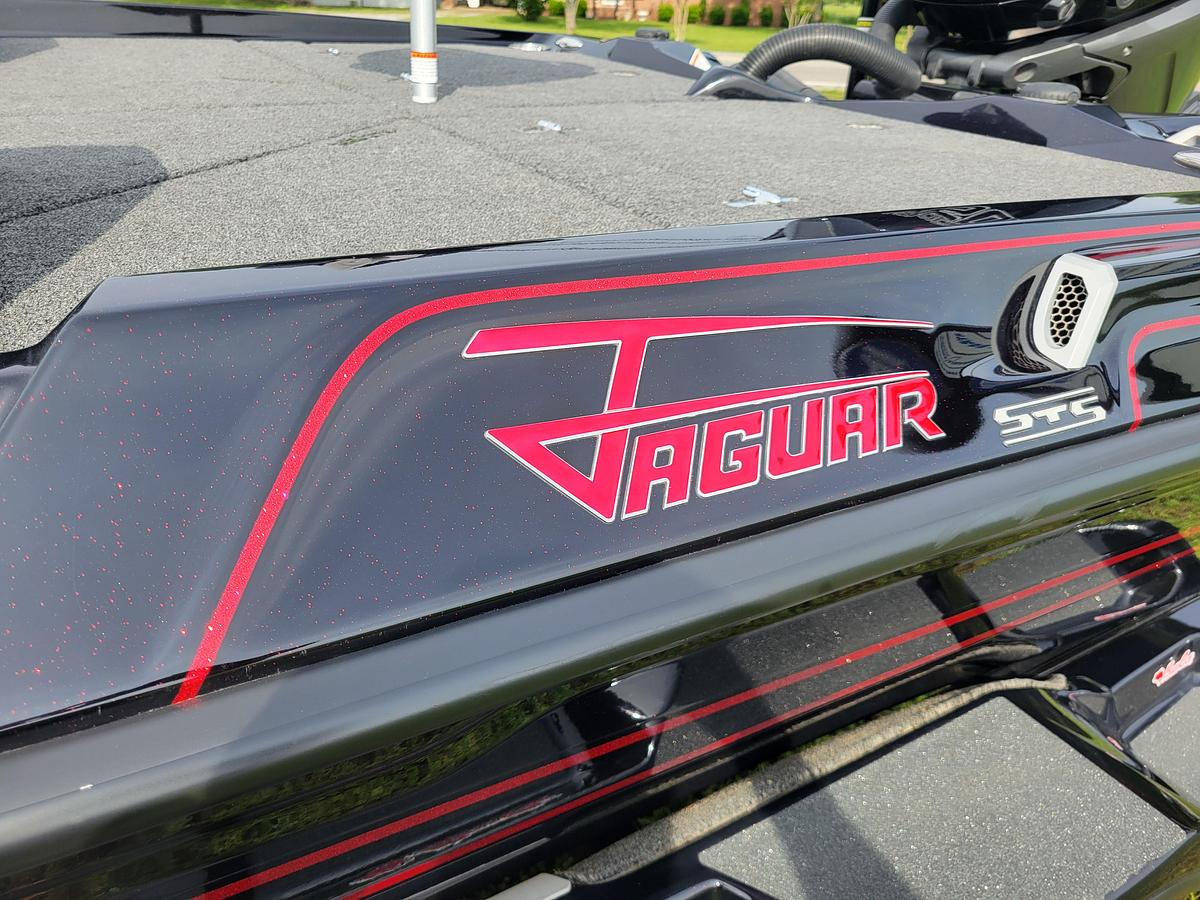 Used 2025 Bass Cat Jaguar