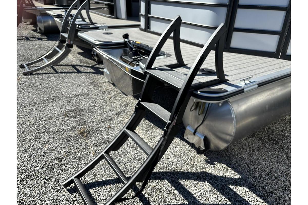 2026 Bentley Pontoons Legacy 200 Cruise