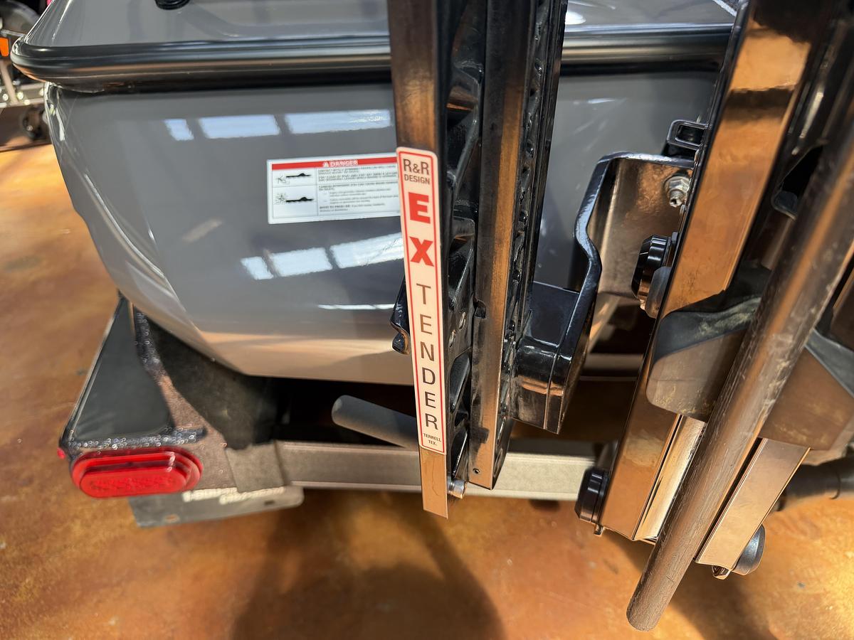 Used 2025  Skeeter FXR21LE - Buck's Island Demo