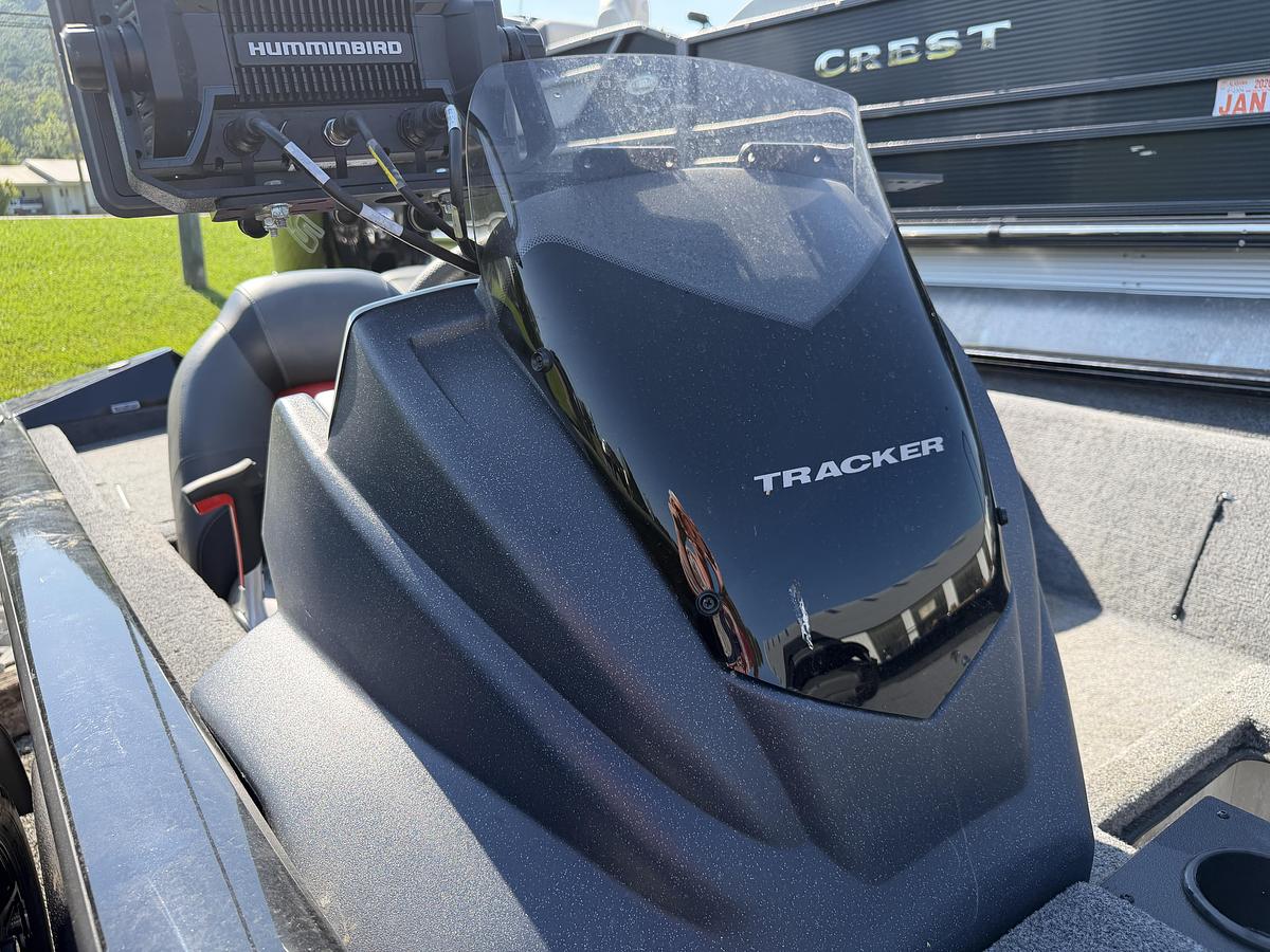 Used 2025 Tracker Pro Team 190