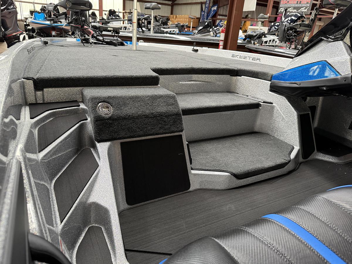 2027 Skeeter ZXE20