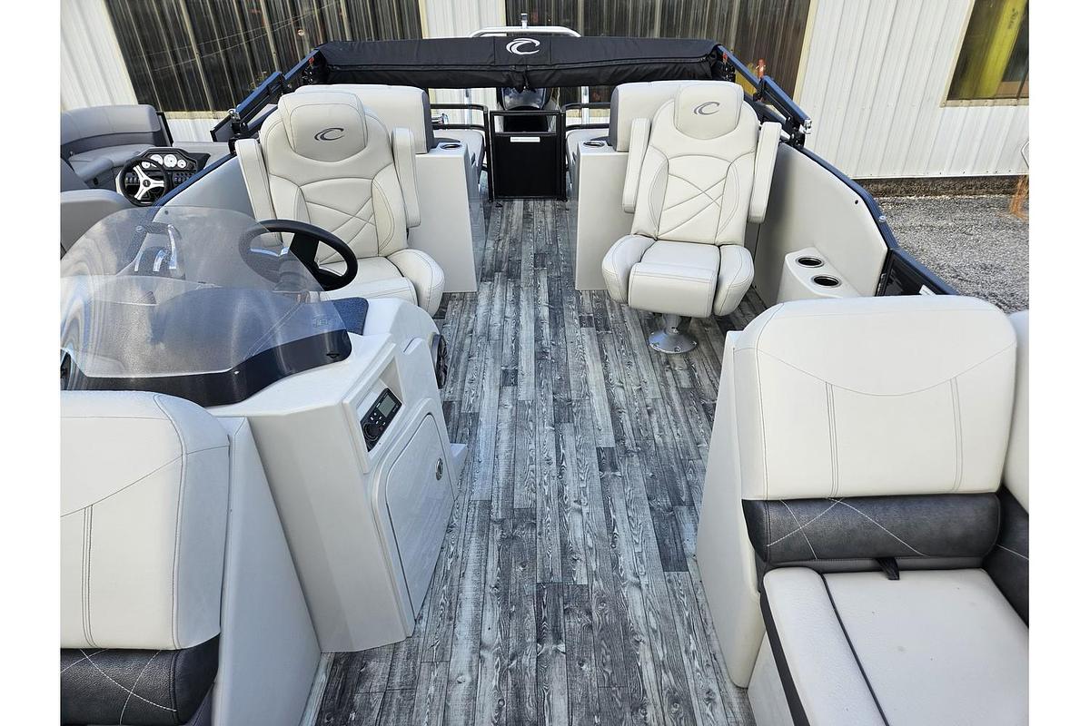 Used 2018 Crest Pontoons Classic 230 CP3