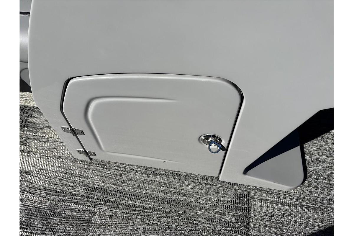 2026 Bentley Pontoons Legacy 223 Navigator