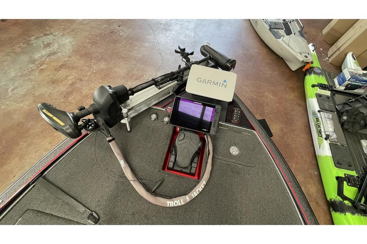 Used 2015 Legend V20