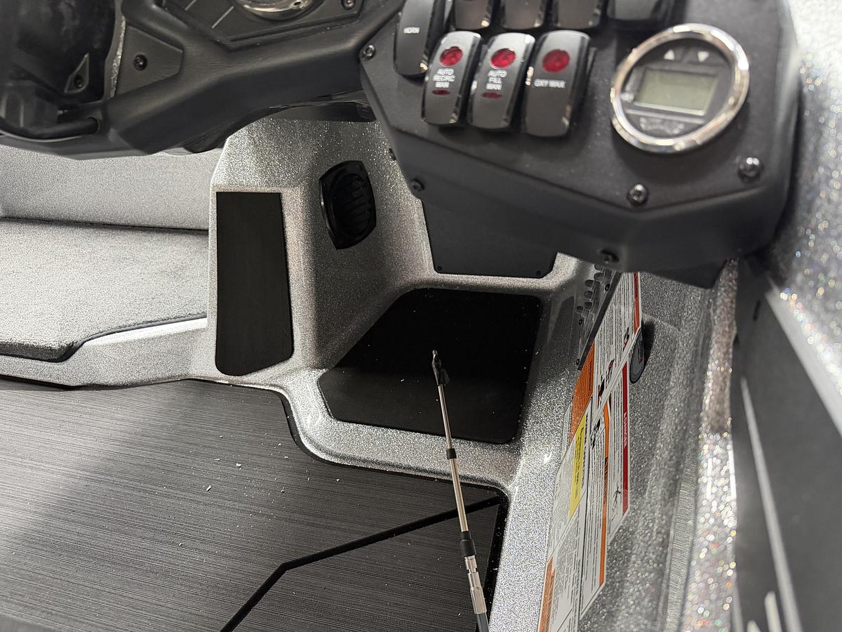 2027 Skeeter ZXE20