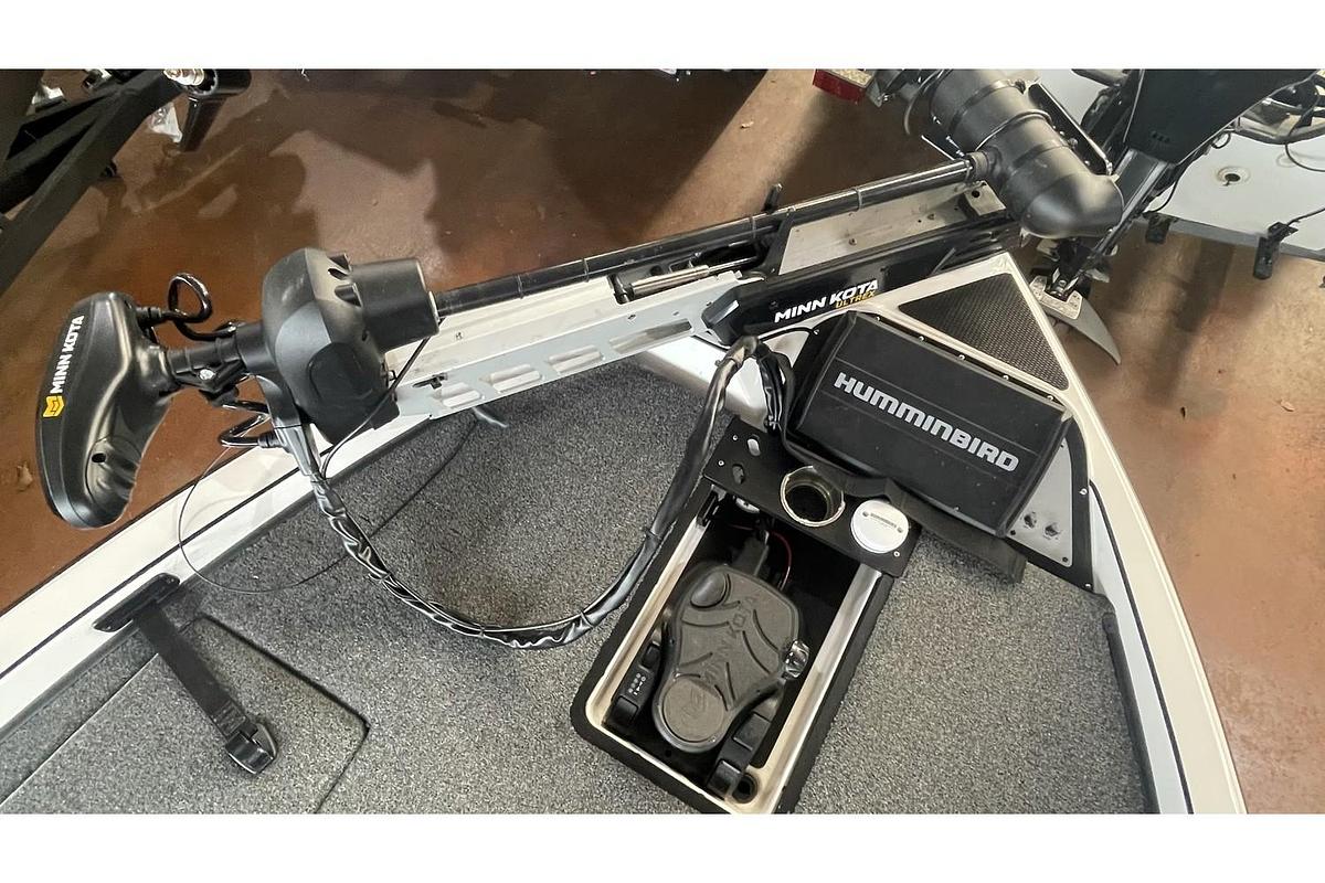 Used 2022 Caymas CX19