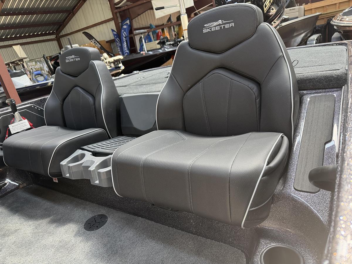 2027 Skeeter ZX200