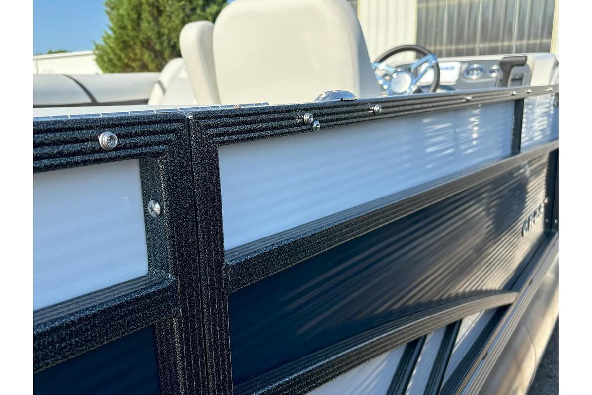 2024 Crest Pontoons Classic LX 200L