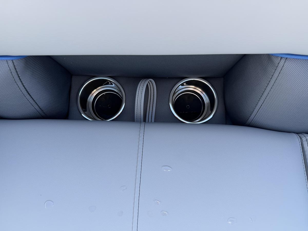 2026 Bentley Pontoons Bolt 223