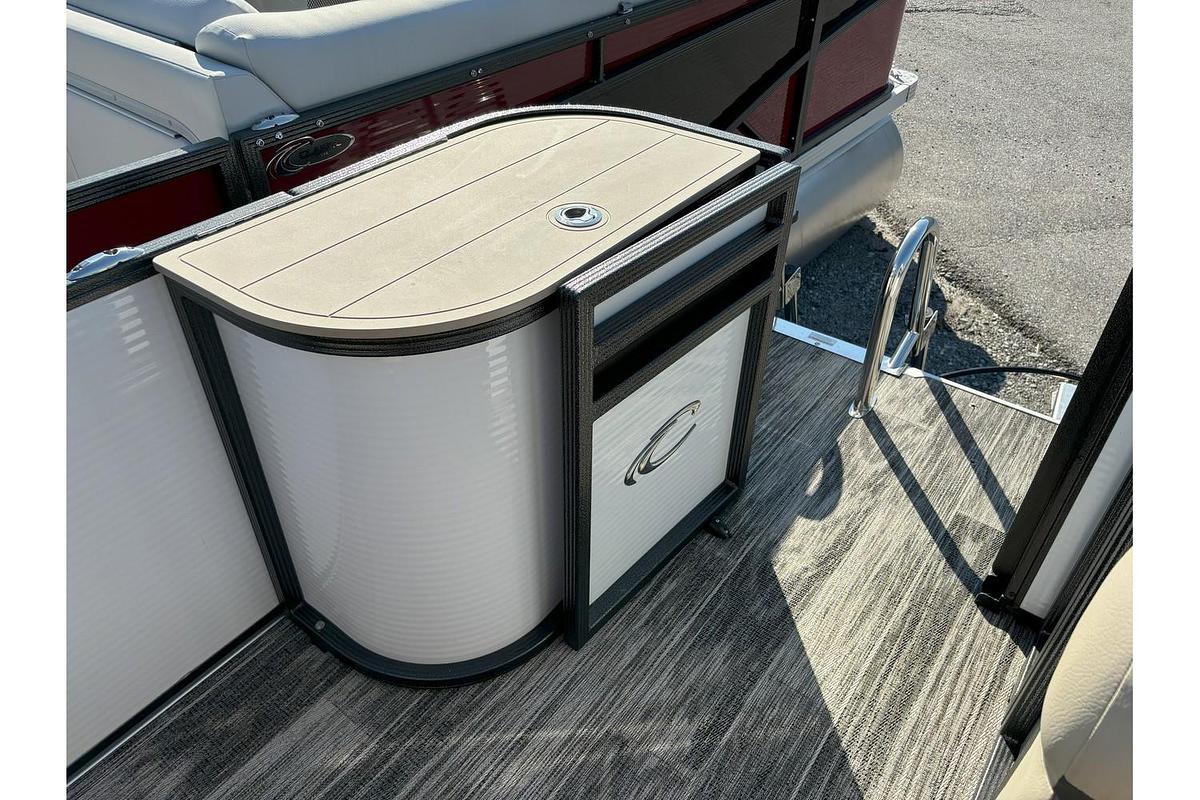 2024 Crest Pontoons Classic LX 200L