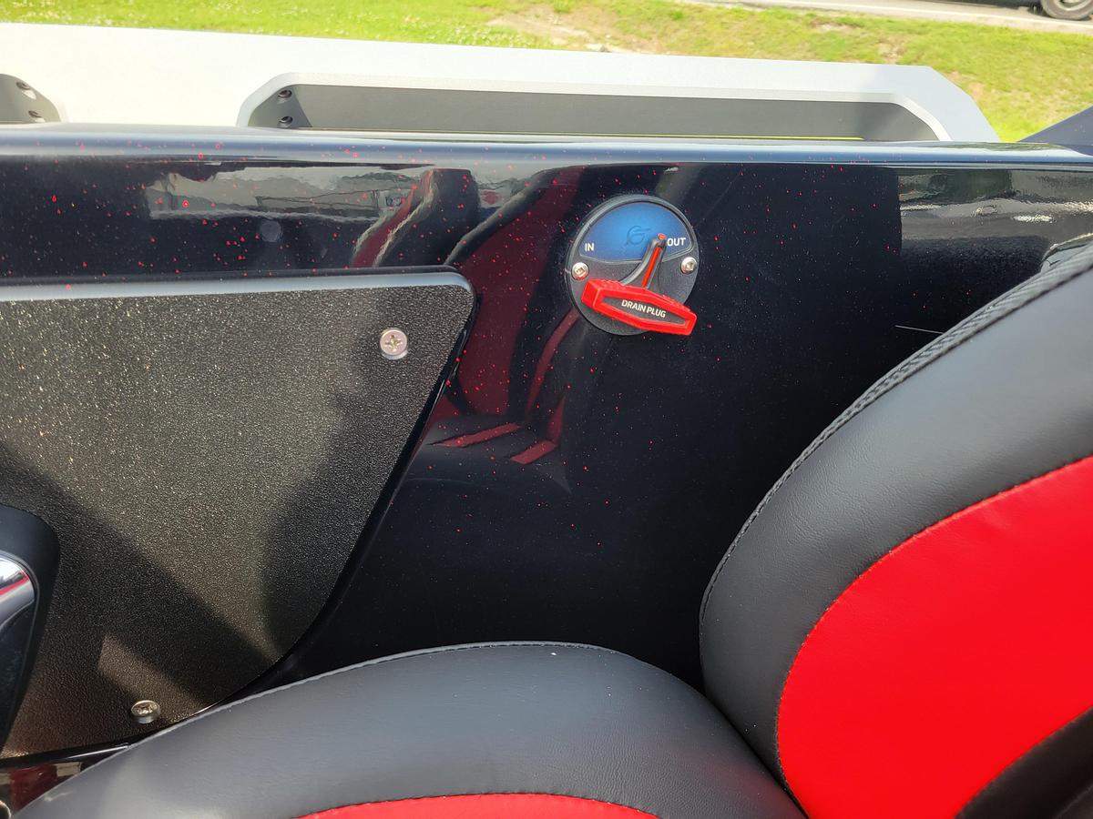 Used 2025 Bass Cat Jaguar