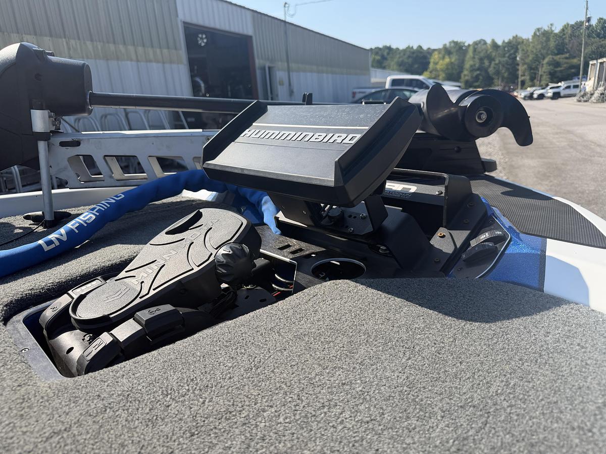 Used 2023 Skeeter FXR21LE