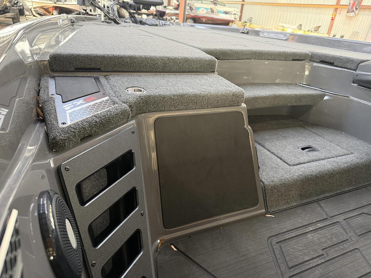 Used 2025 Skeeter FX20LE