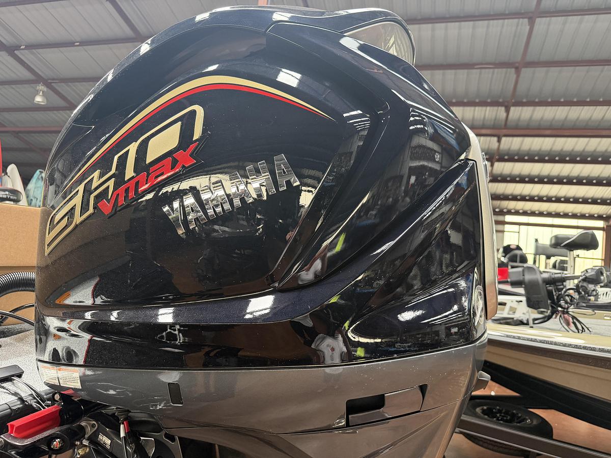 2027 Skeeter ZXE20