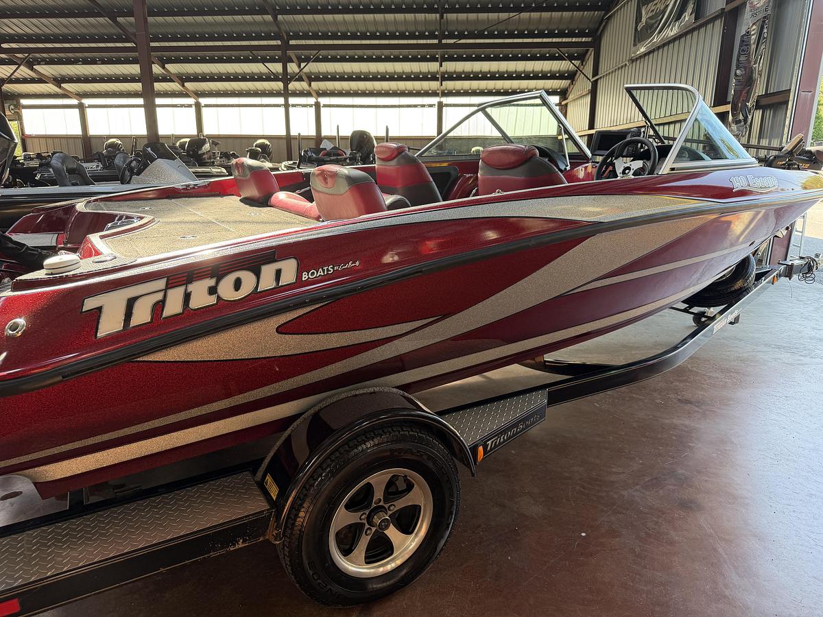Used 2010 Triton Boats 190 Escape