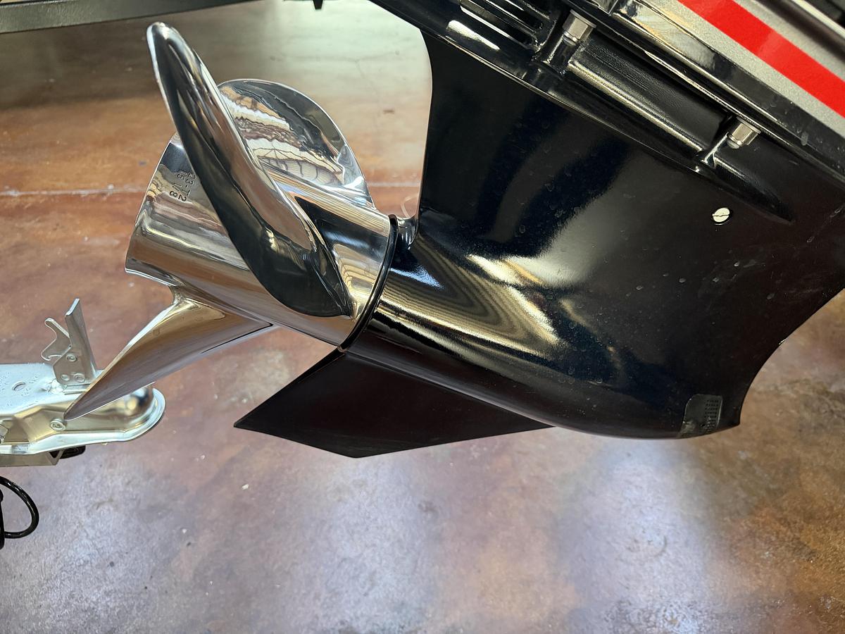 Used 2025 Skeeter ZX200
