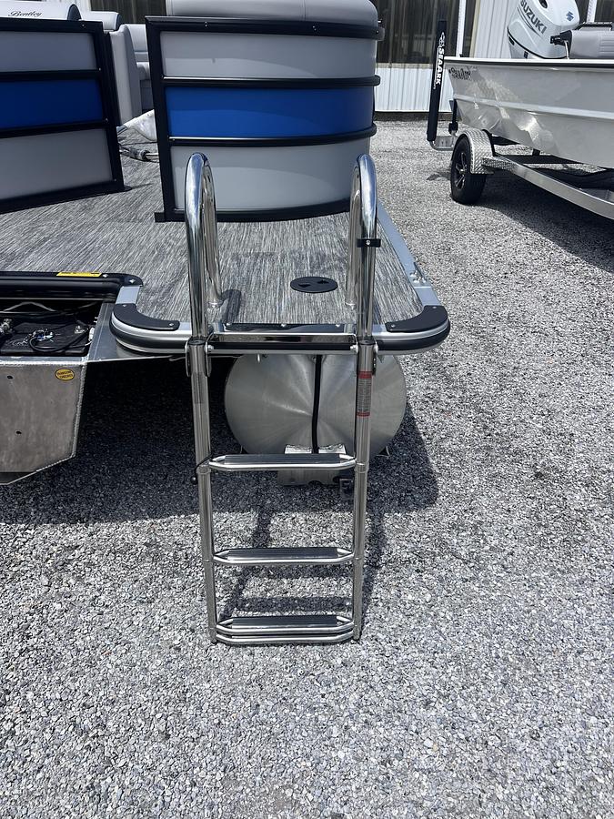 2026 Bentley Pontoons Bolt 223