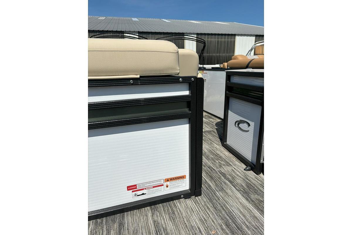 2024 Crest Pontoons Classic LX 200L