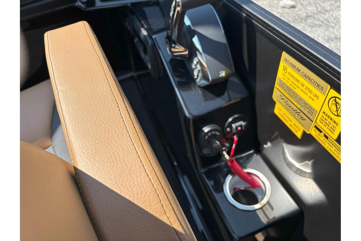 2026 Bentley Pontoons Elite 253 DC Swingback