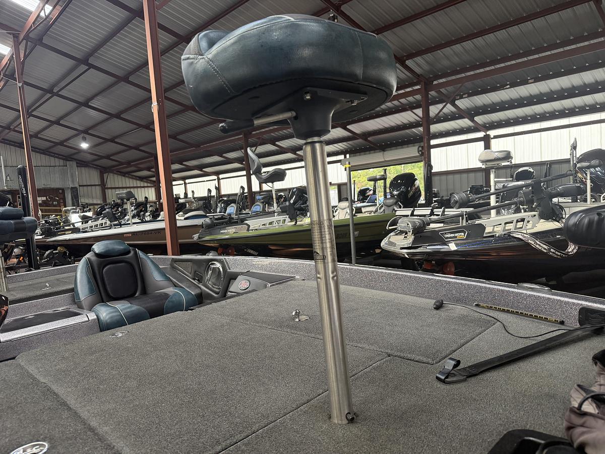 Used 2016 Ranger Boats Z519C