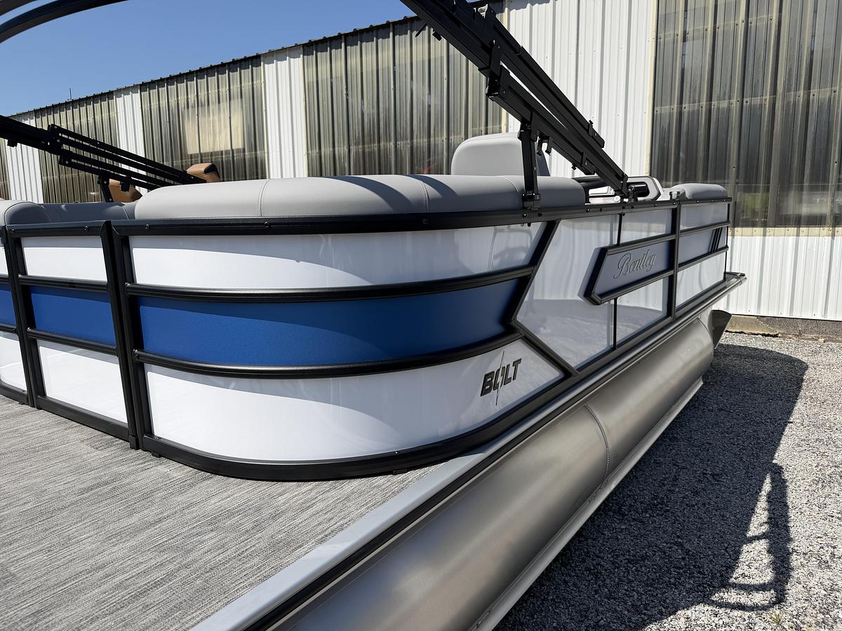 2026 Bentley Pontoons BOLT 200