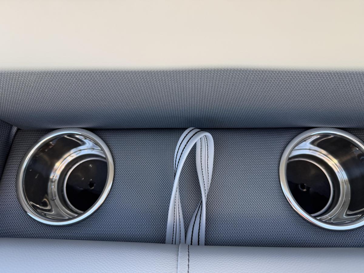 2026 Bentley Pontoons Legacy 200 Cruise