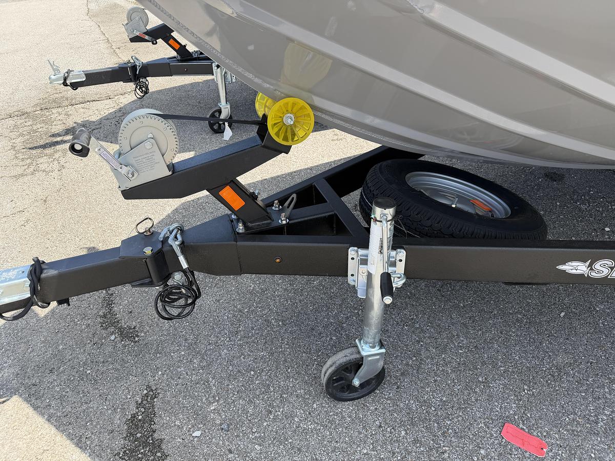 2027 SeaArk ProCat 200