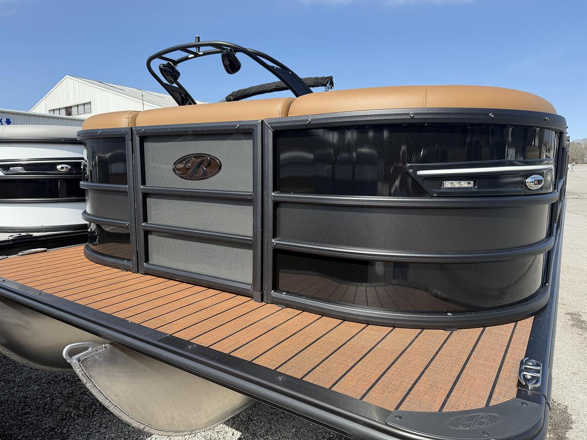 2026 Bentley Pontoons Elite 253 Admiral