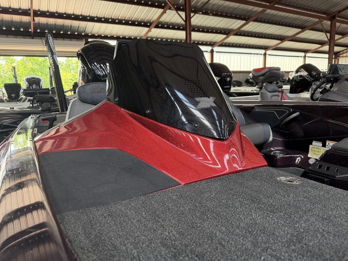 Used 2017 Skeeter ZX225
