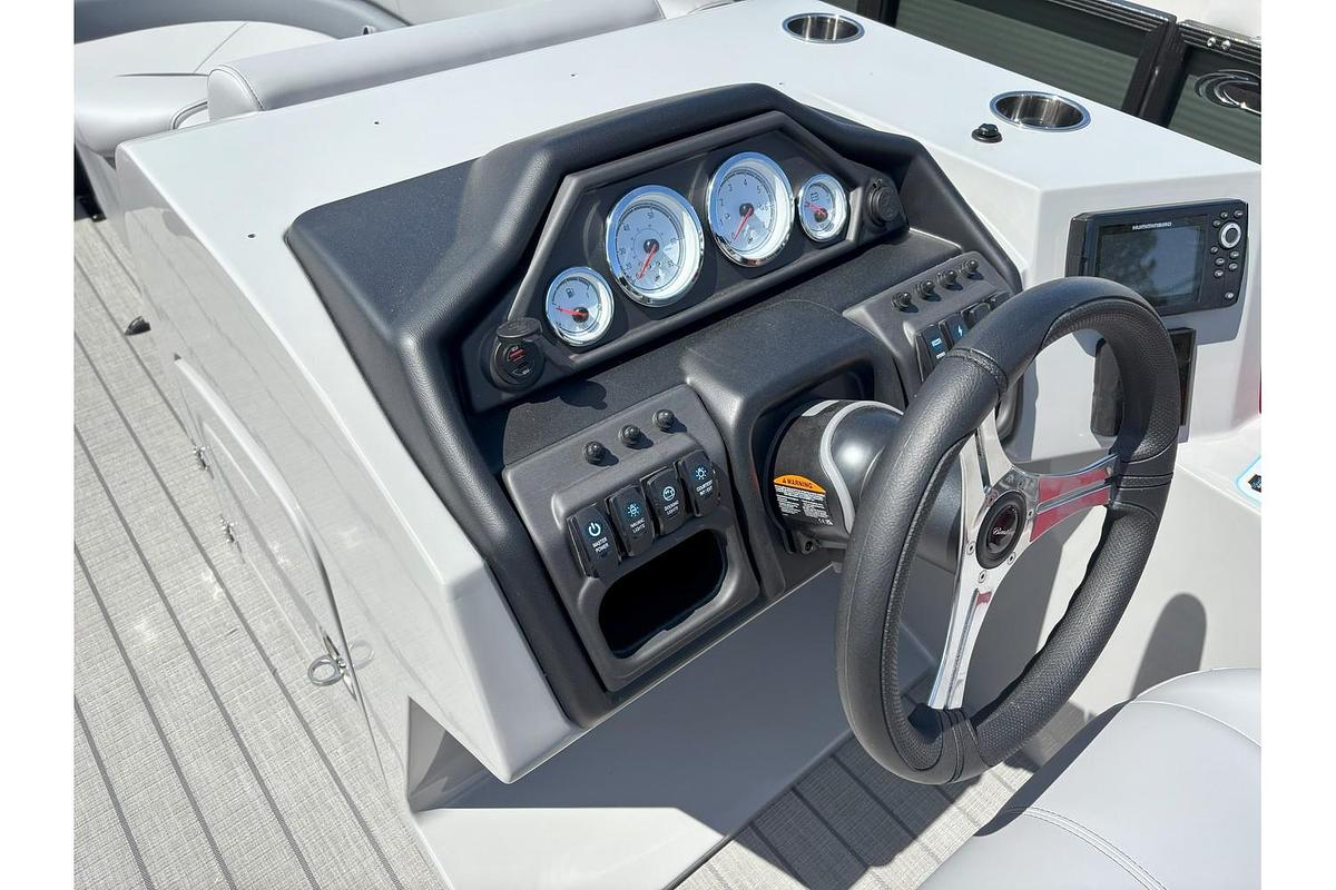 2025 Bentley Pontoons Legacy 203XL