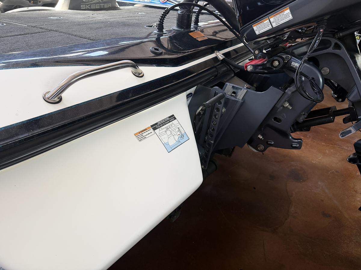 Used 2016 Skeeter ZX250