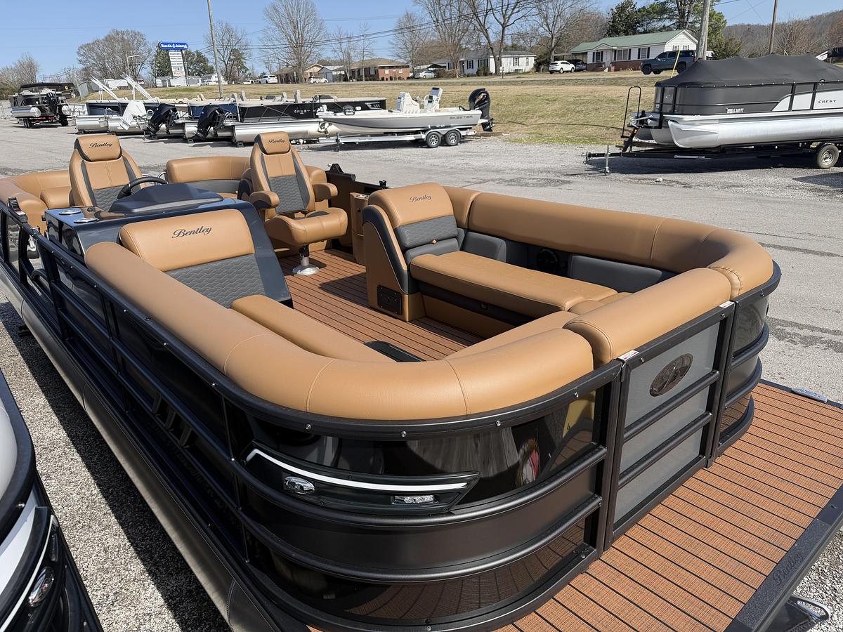 2026 Bentley Pontoons Elite 253 Admiral