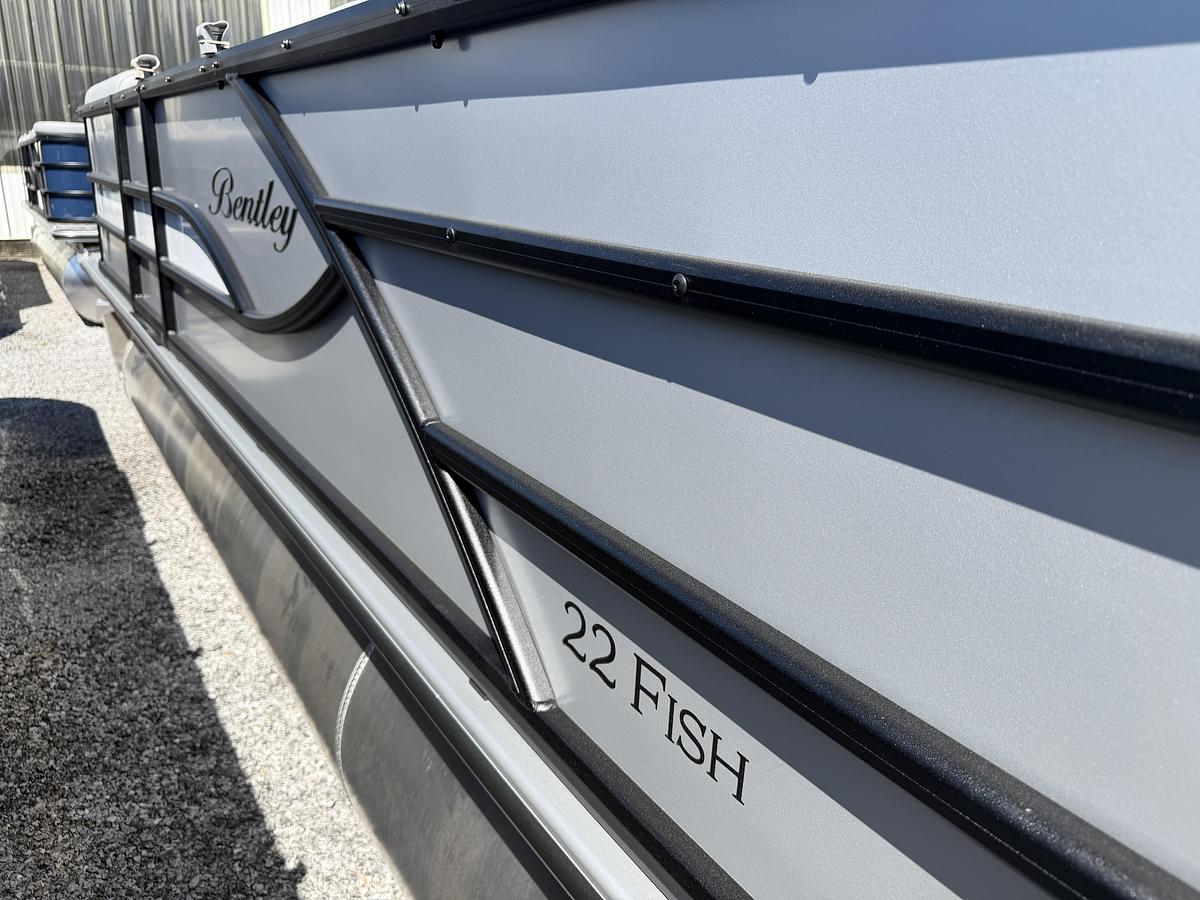 2026 Bentley Pontoons Fish 223 Fish-n-Cruise