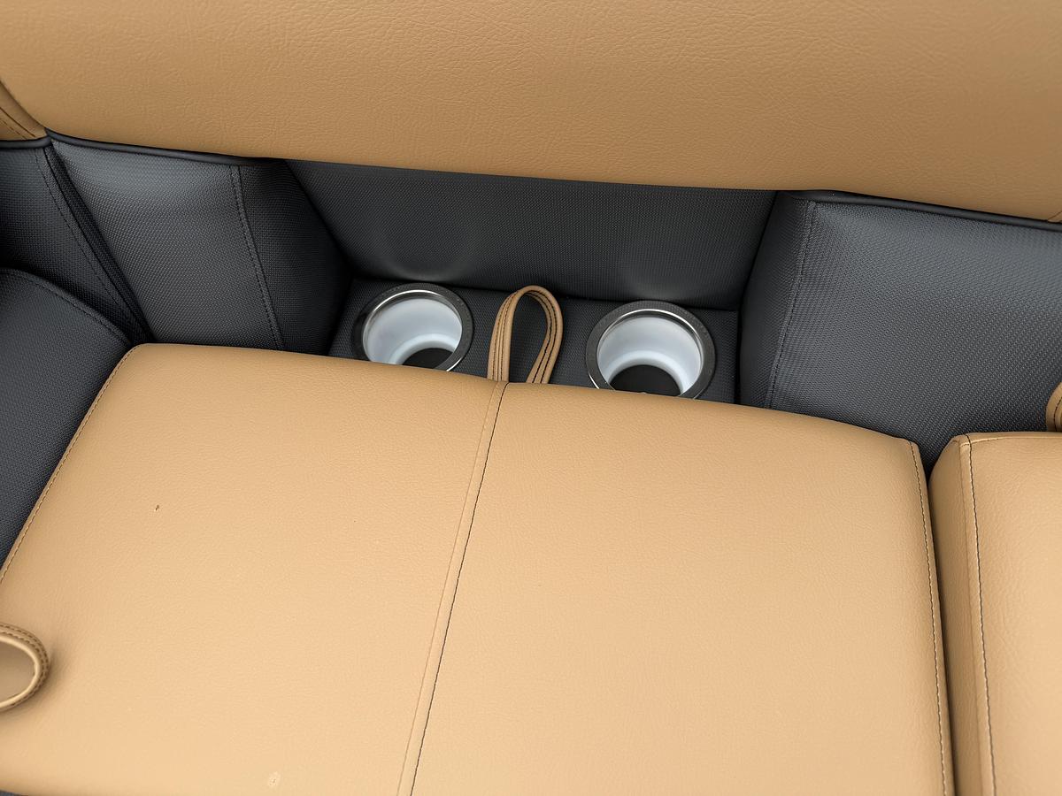 2027 Bentley Pontoons Legacy 223 Navigator