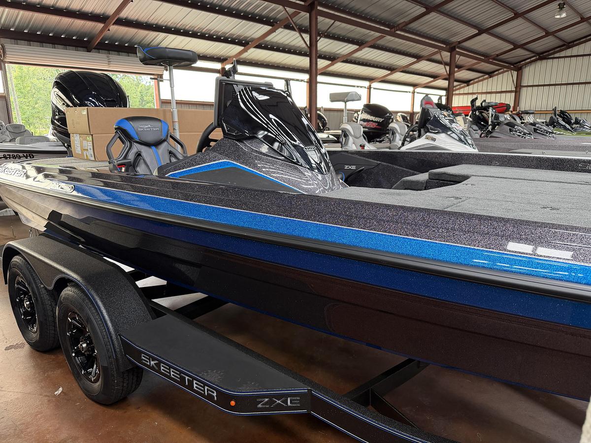 2027 Skeeter ZXE20