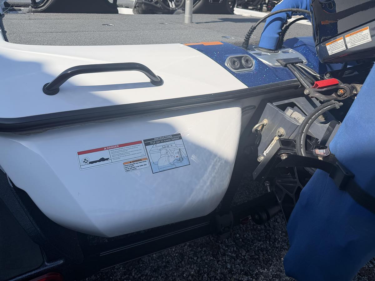 Used 2023 Skeeter FXR21LE
