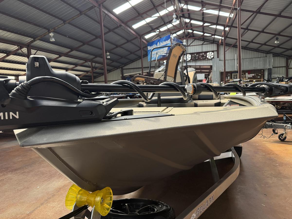 2027 SeaArk Phantom 20XV