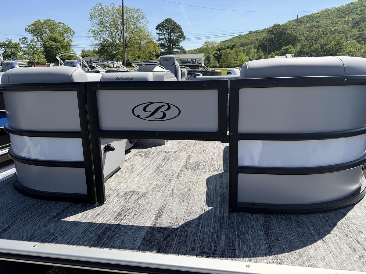 2026 Bentley Pontoons Fish 223 Fish-n-Cruise