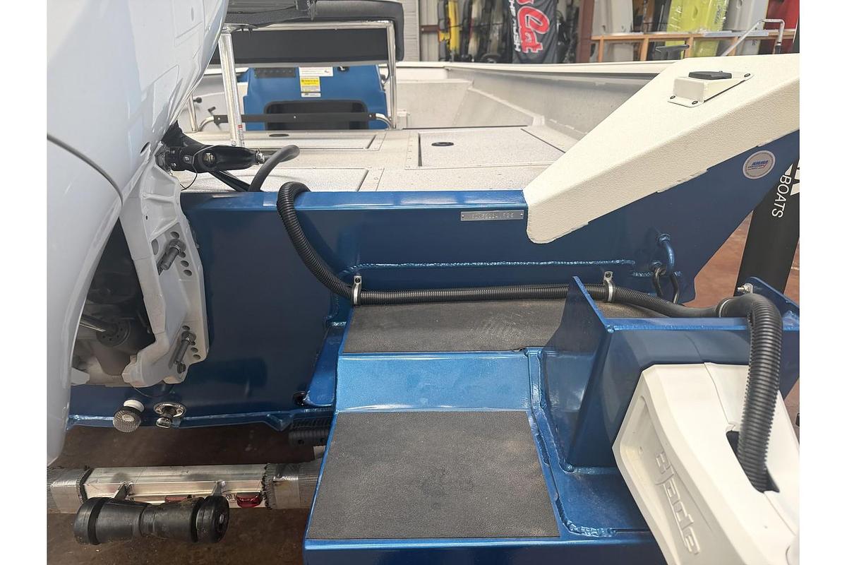 2026 SeaArk Phantom 20X CC