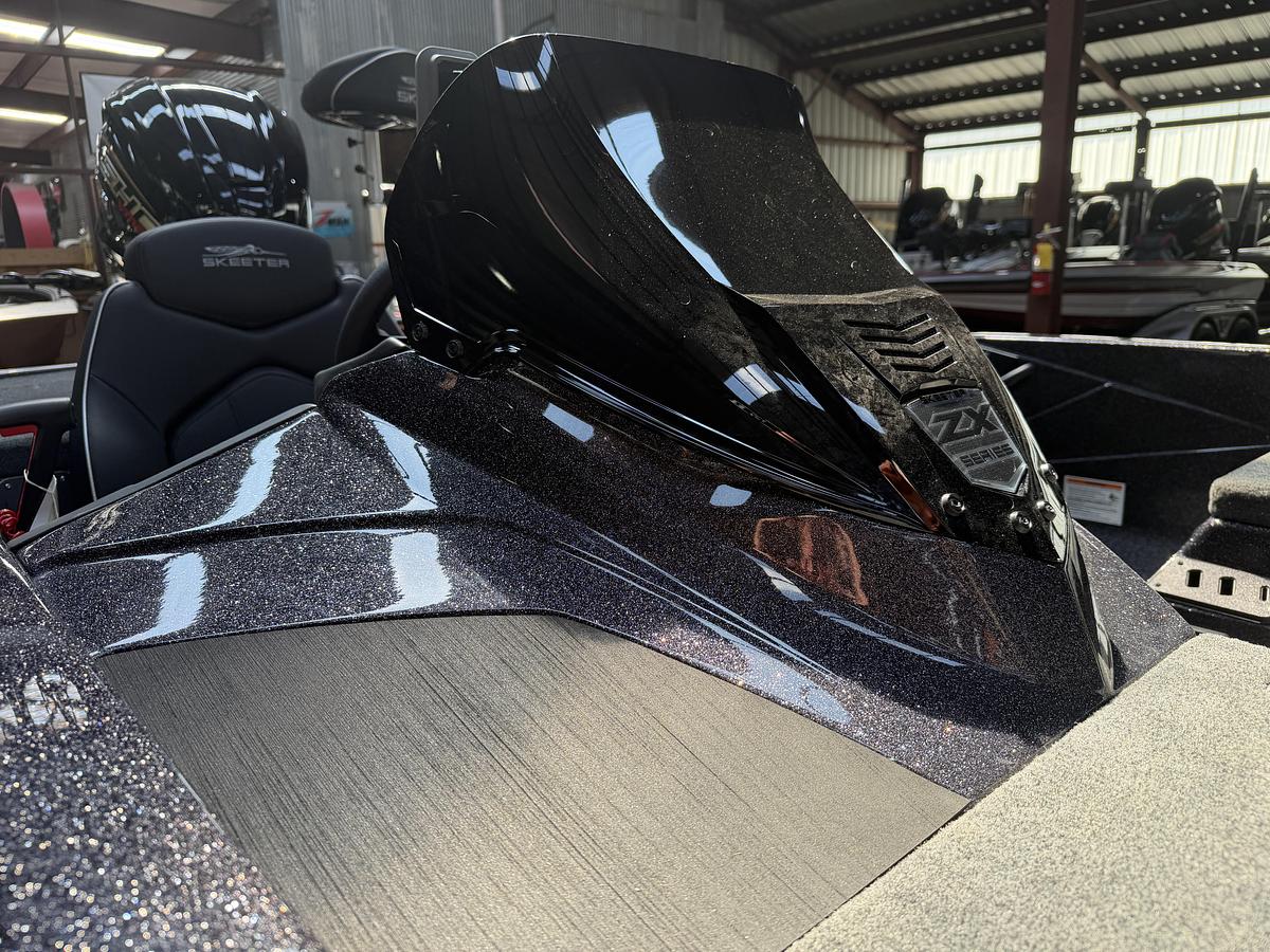 2027 Skeeter ZX200