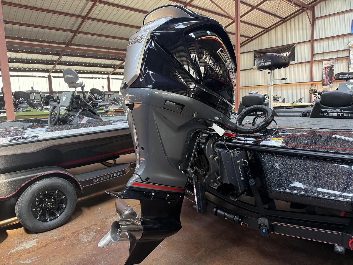 2027 Skeeter ZX200