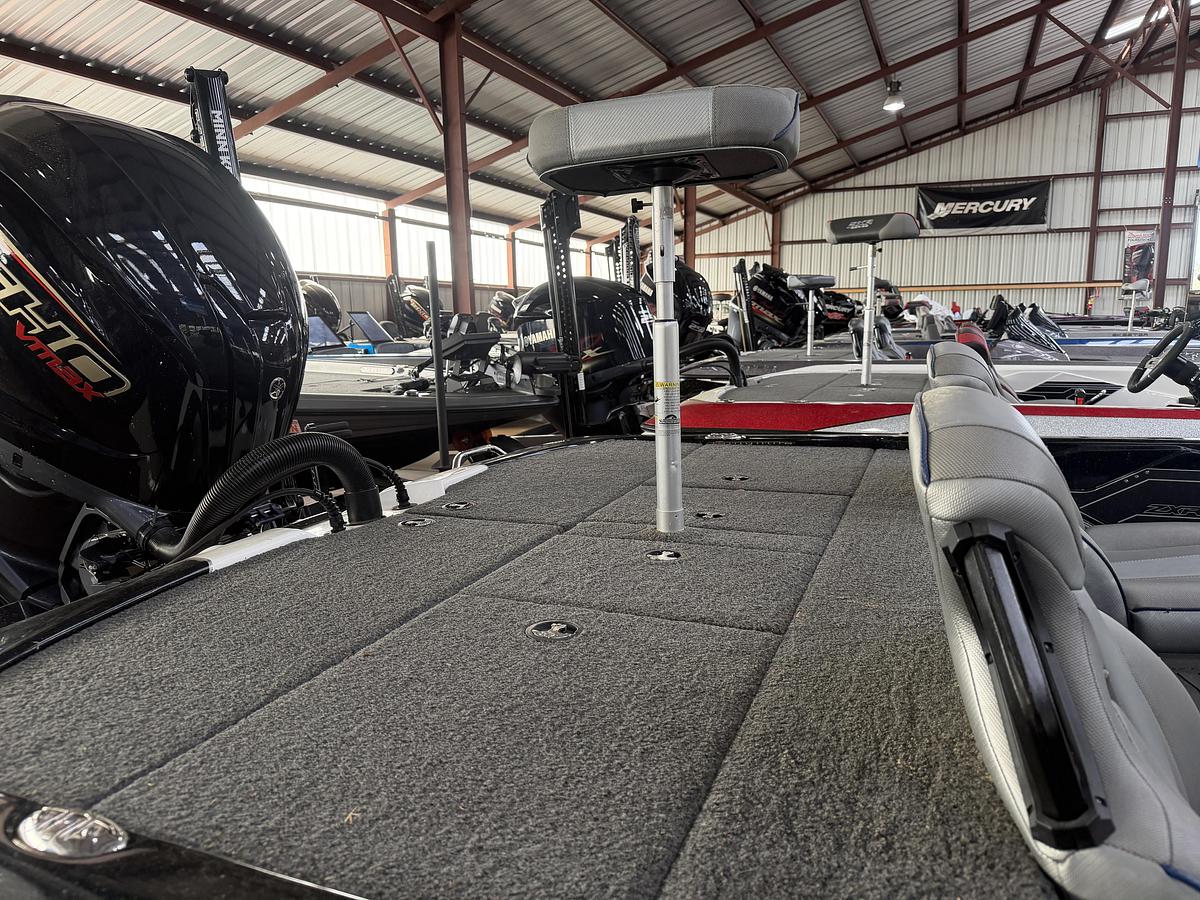 Used 2022 Skeeter ZXR21