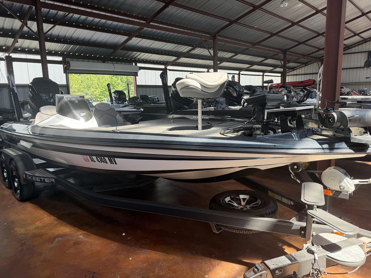 Used 2016 Skeeter ZX250