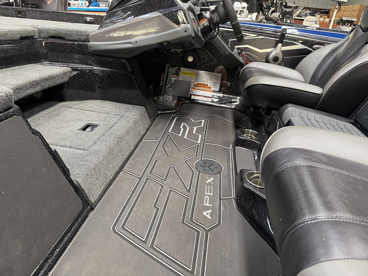 Used 2026 Skeeter FXR20 APEX