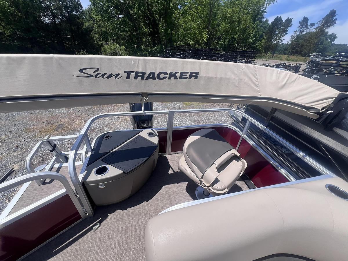 Used 2021 SunTracker Bass Buggy 18